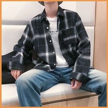 남성 셔츠 캐주얼 체크 남방 데일리룩 추천 봄 가을 옷 의류 상의 의상 대학 생 외출 패션 패셔니스타 코디 미팅 소개팅 데이트 룩북 잡화 INSUM21