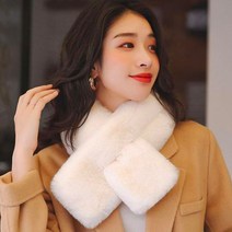 우아한 토끼털 목도리