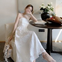 프렌치 화이트 자카드 허리 여밈 선녀 스커트 진주 어깨끈 나시 원피스 첫사랑 스커트 바캉스 비치 스커트