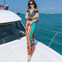 요나걸 여성 원피스 롱원피스 브이넥 보헤미안 스타일 특이한 문양 화려한원피스 바캉스 해변 시선강탈원피스 여자원피스 + 양말증정