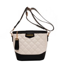 맨백 와이드 숄더 대각선 크로스가방 버킷백 공장도매 여성크로스백