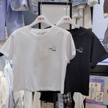 [소이] NC인천점 #23년 여름신상# 심플한 스타일의 귀여운 고양이 포인트를 살짝!! 크롭 티셔츠