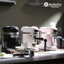 [맥널티] 2in1 반자동 커피머신(MCM3101)(본품+샷잔2+밀크피쳐), 색상:블랙