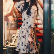 긴팔 미니 원피스 러블리 플라워 패턴 데일리룩 패션룩 브이넥 미디 나시 여성 치마 여자