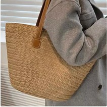 동상이몽 2 오연수 가방 라탄백 비치 왕골백 해외여행 카멜 바다