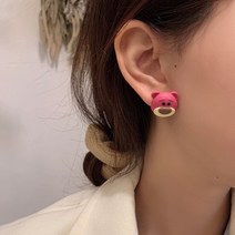 은침 딸기 곰 귀엽다 핑크 만화 아동미 백합 여자 연녀 곰 귀걸이 귀걸이 귀걸이