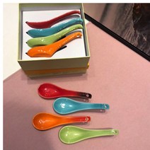 르쿠르제 [정품]르쿠르제숟가락 4p세트 무지개색상 르크루제숟가락, 1개