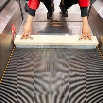 에스컬레이터 청소 틈새솔 무빙워크 브러시 레일 세척 빌딩 먼지제거 대형마트 무빙워크, 울트라 와이드 96cm x 20cm 엘리베이터 브러시, 96cmx20cm 엘리베이터 브러시