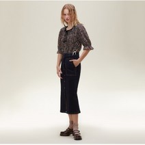 [써스데이아일랜드]2022 F/W 레이스 핀턱 블라우스 (T226MBL140W) T226MBL140W301272