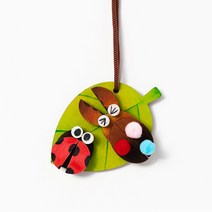 [클릭해바] 곤충 목걸이 나무 우드 만들기 키트 어린이 돌봄 교실 방과후 활동 단체 유치원 팬시 세트 방과후 수업 교재 초등 학습 유아 공예 홈스쿨링 MDF 자연, 곤충목걸이(나뭇잎)+스티커