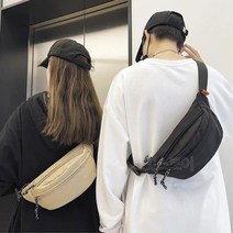 여행 산행용 어깨에 매는 스트릿 슬링백 슬링백가방 체스트백 자전거가방 산행가방 남여공용가방 운동가방