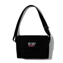 OIOI 오아이오아이 ORIGINAL PACK SQUARE CANVAS BAG BLACK, FREE