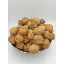 햇호두 / 국산알호두 / 1kg / 알호두크기 대형 /경북 봉화에서 제가 직접 농사해서 수확한 햇호두입니다