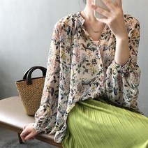 쉬폰 플리츠 플라워 블라우스