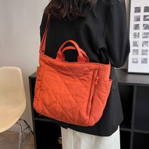 호캉스 인천공항 가방 퀼티드 패딩 소프트백 크로스 겸용
