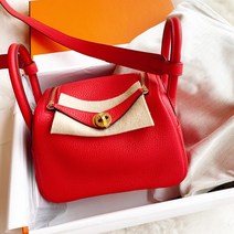 크로스숄더백 병아리 엘로 봄 여름 트렌드 크로스백 MINI 린디 토트 리얼가죽 여성가방 약상자 2441184592