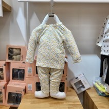 아가방 #얇으면서 보온성까지 뛰어난 하트웜 #미친 가격 만원내의 #러블리한 잔꽃무늬 프린팅 #부드러운 면에 반하는 내의 #사이즈 품절각 #선물포장가능해요~