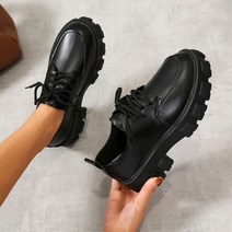 작은 가죽 신발 여성 2022 야생 두꺼운 하이힐 복고풍 검은 작업 봄과 가을 스폰지 케이크 낮은 단일