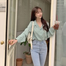 데이블 오픈카라 셔링 퍼프 블라우스