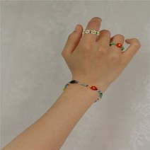 코지일이삼 여자 여름 바다패션 비즈 구슬 감성 플라워 팔찌 (6997637)