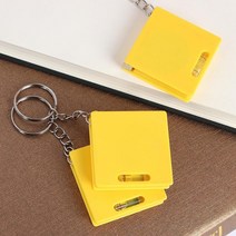 자동줄자 줄자 1M 수평계 마법책 노란 키링줄자열쇠고리형줄자 키링줄자 열쇠고리형 자동줄자 키홀더줄자 캐릭터줄자 판촉줄자 줄자 스틸줄자 미니줄자 소형줄자 휴대용줄자 휴대용미니줄자, 단일 수량