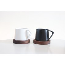 코지테이블 무지 삼각 손잡이 머그 400ml, 블랙