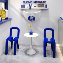 전참시 나혼자산다 볼드체어 인터넷 유명 카페 디저트 밀크티 숍 산업 스타일 크리 에이, 그림 조합 4에 표시된 것처럼