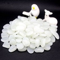 10pcs 인공 자갈 돌 어둠 속에서 빛나는 빛나는 자갈 정원 물고기 탱크 수족관 장식 홈 장식 공급, 하얀, 엑스, 협력사