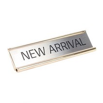 신상품 진열대 NEW ARRIVAL 안내판 골드