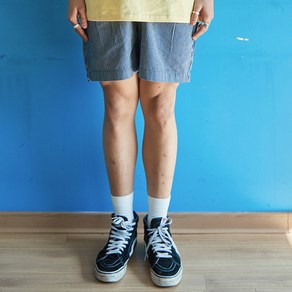 프리키쉬빌딩 LOOBAY TUCK SHORTS PANTS