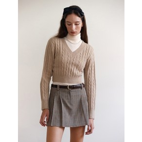 로라로라 여성용 V NECK CABLE KNIT