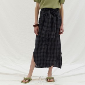 엔오르 TIE UP POINT LINEN SKIRT