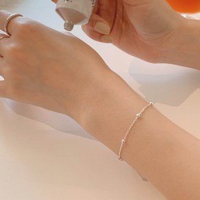 (silver 925) 세련된 실버볼 은팔찌 row bracelet