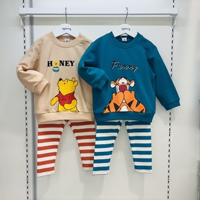 디즈니베이비 야탑NC점 40%SALE 귀여운 디즈니베이비~ 예쁜 컬러감에 활동성이 편안한 가을 상하복세트입니다~~