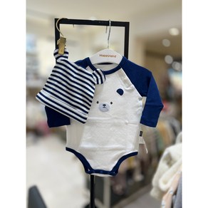 [압소바][해피랜드] 봄 40% /봄 가을 입기 좋은 얇은 두께감의 바디슈트 /몸에 붙는 슬림한 디자인 /귀여운 비니스타일의 모자까지 세트로*봉봉솔리드바디슈트세트*