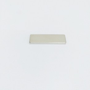 네오디움 사각 자석 가로 30mm X 세로 10mm X 두께 2mm (자석등급N35)