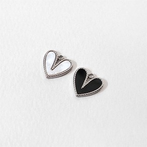 비즈아이 [8-133-18]써지컬스틸 자개 오닉스펜던트 에폭뾰족하트 12x11.5mm 무도금 1개