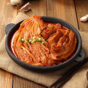 청춘불판 돼지 김치찜 1kg 대구진 간편조리 즉석조리 돼지고기 듬뿍 국물 칼칼 캠핑, 1개