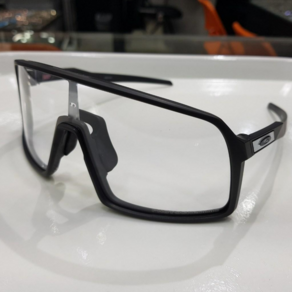 OAKLEY SUTRO OO9406A 33 오클리 수트로 변색 선글라스 골프 자전거, 1개