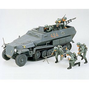 (35020) 타미야 1/35 독일 하노마크 병력 수송차, 1개