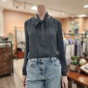 BCBG O카미유 프린트 BL 블라우스 _ B4A2B416 55 [NAVY]