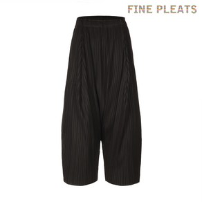 [FINE PLEATS] 피네 플리츠 배기팬츠 쓰리 블랙