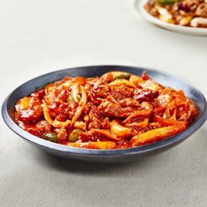 쿡솜씨 매콤찜닭 밀키트 고추장 매콤 양념 닭다리 순살 당면 떡사리 닭볶음탕 캠핑 데이트 홈파티