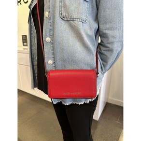 [미국직배송]빠른배송 마크제이콥스 Marc Jacobs Women's Mini Leather Crossbody Bag 그루브 미니백 H107L01FA21호환