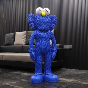 카우스 KAWS 장식품 대형 피규어 수지 오브제 카페 인테리어 가게 오픈 선물 61cm