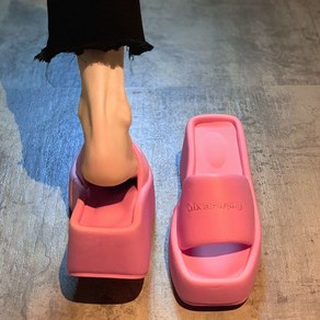 여성 통굽 샌들 웨지 슬리퍼 키높이 7.5cm 웨지샌들 실내슬리퍼