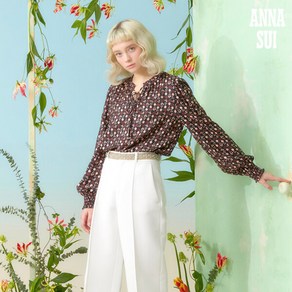 안나수이(ANNA SUI) 22 SS 오리지널 패턴 실크블랜딩 블라우스 1종