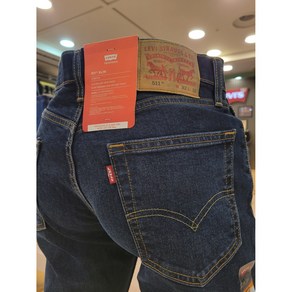 리바이스 무료배송!!! 전체적으로 슬림하게 붙는 다크워싱 슬림핏 청바지!! LEVI'S 511 슬림핏 진!! 안감 브러싱 진!![NC불광]5641