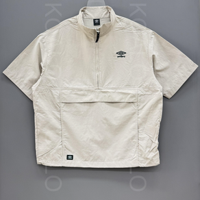 [국내백화점판] UMBRO 엄브로 25신상 클래식 반팔 스탠넥 아노락 셋업 (베이지)