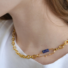 clip lapis necklace